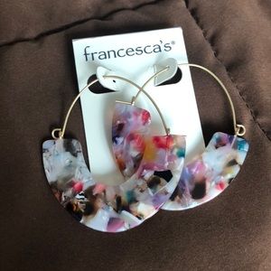 Francesas. NWT. Dangle earrings.